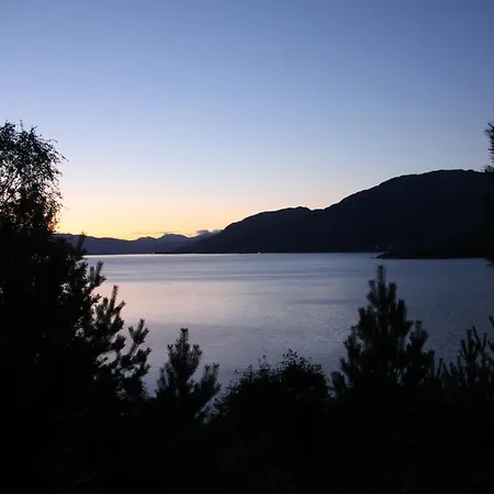 Fjordhytte-2 Am Hardangerfjord, Grandioses Fjordpanorama, 20 Ps Motorboot Mietbar! * Aenes