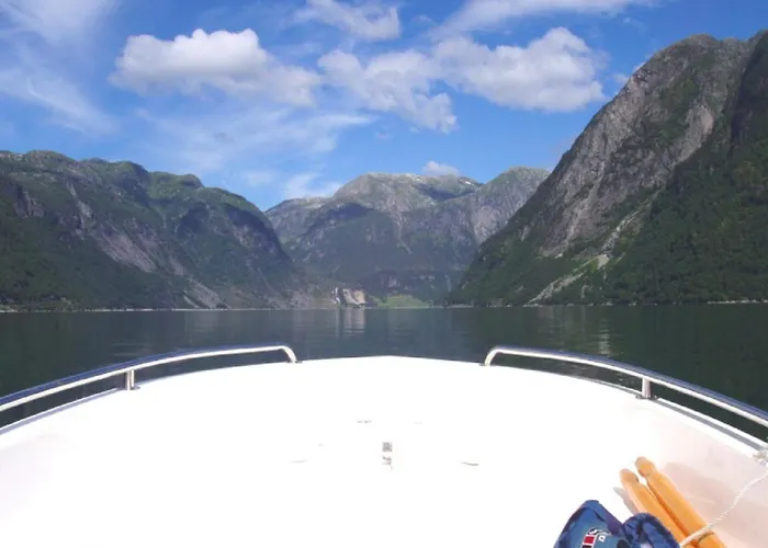 Fjordhytte-2 Am Hardangerfjord, Grandioses Fjordpanorama, 20 Ps Motorboot Mietbar! Aenes