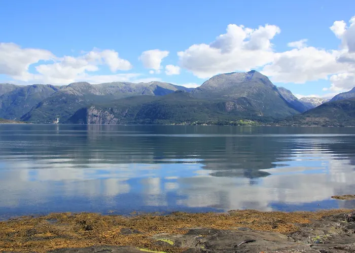 Tatil Evi Fjordhytte-2 Am Hardangerfjord, Grandioses Fjordpanorama, 20 Ps Motorboot Mietbar! Aenes